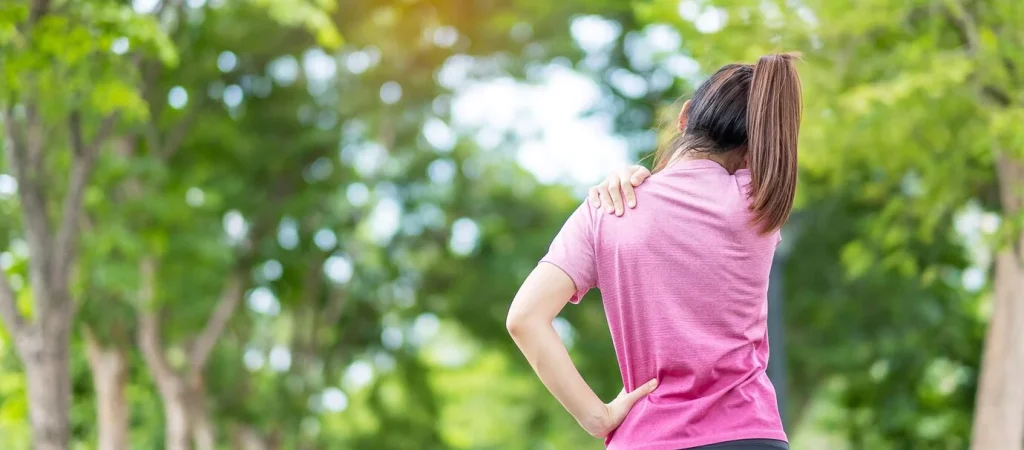 Is upper back pain a sign of cancer